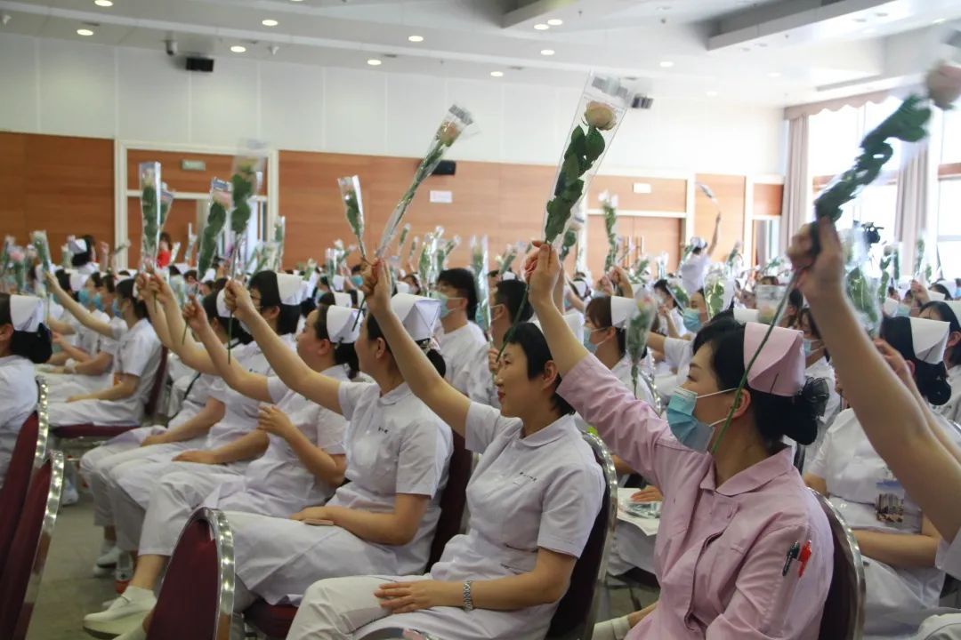 中国医大一院举办庆祝512护士节暨创新优质护理服务经验交流会