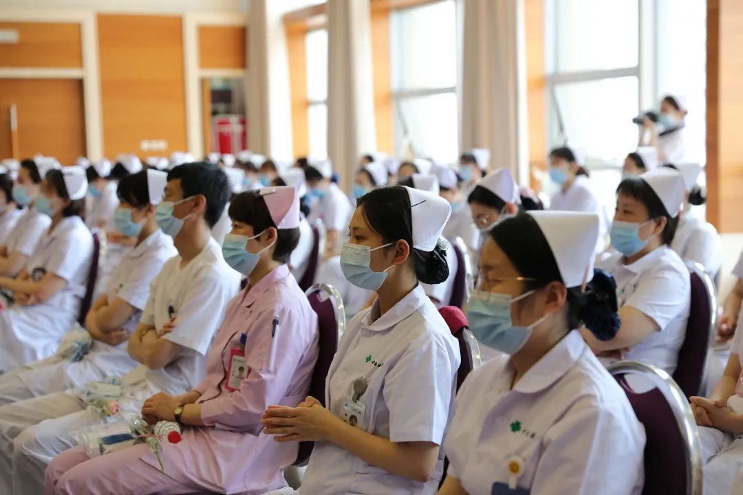 中国医大一院举办庆祝512护士节暨创新优质护理服务经验交流会
