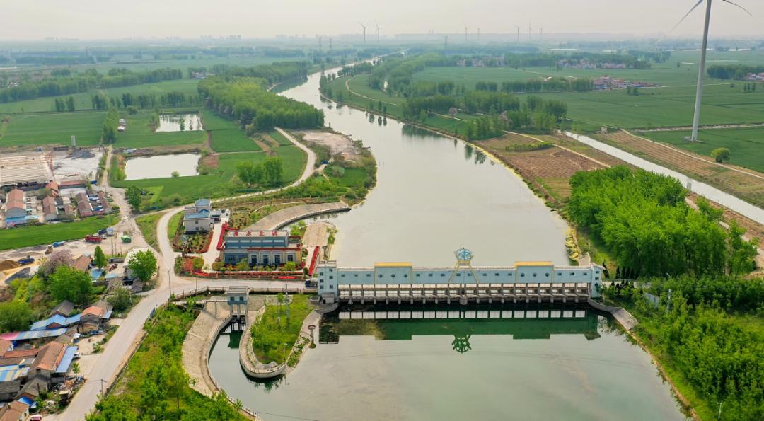 工业企业取用地表水量逐步增大,需通过淮水北调工程外调水源进行渤滗