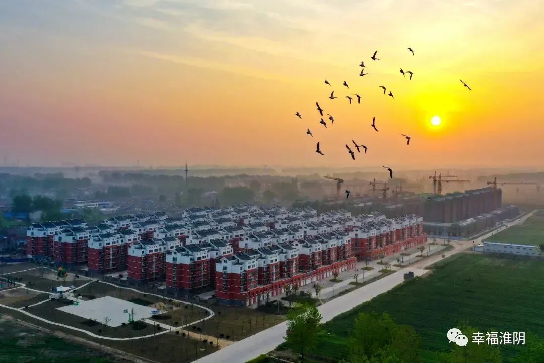 【聚焦】有事好商量·"码"上议:刘老庄镇刘老庄村完善村规民约 树立