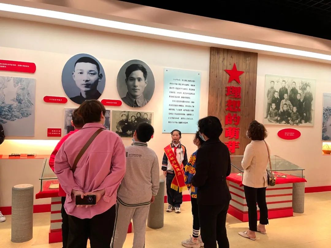 市社科联联合启动了薪火相传学党史 童心向党迎百年"小小社科宣讲员