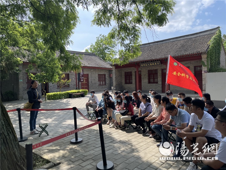 西安科技大学安全学院师生党员赴渭华起义纪念馆参观学习