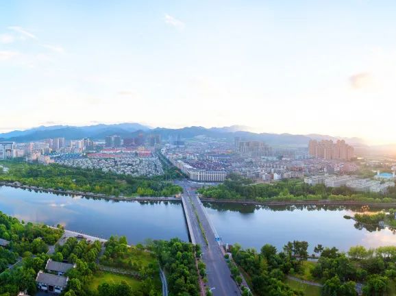 奋斗百年路 启航新征程——东阳篇