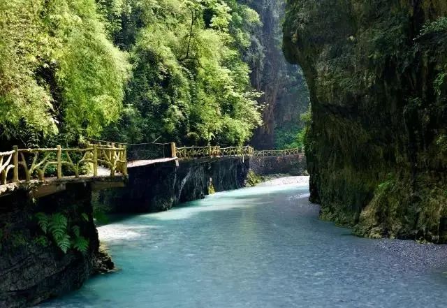 乡游黔中│相约水银河清凉夏季来一场万人迷漂流