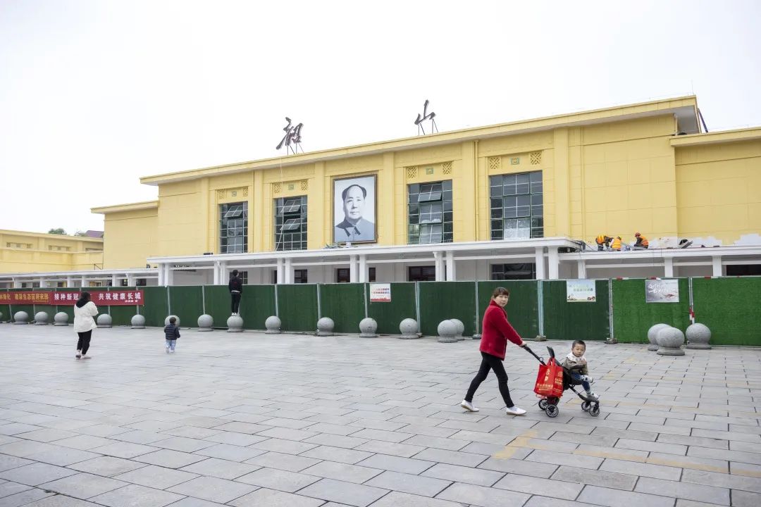 阔别已久时隔3年后韶山火车站即将再迎客