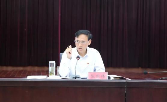 动真碰硬抓好查纠整改——新乡市委书记张国伟主持召开市政法队伍