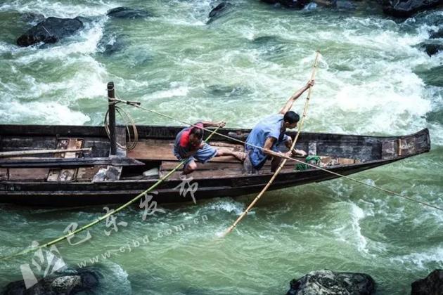 峡江纤夫号子诞生于何时已无从查考,但在以木船为水上交通工具的时代