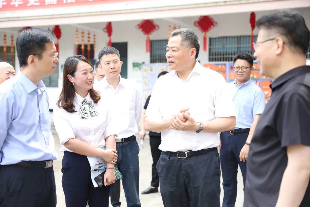 许明赴建德市大慈岩镇开展"联乡结村"活动