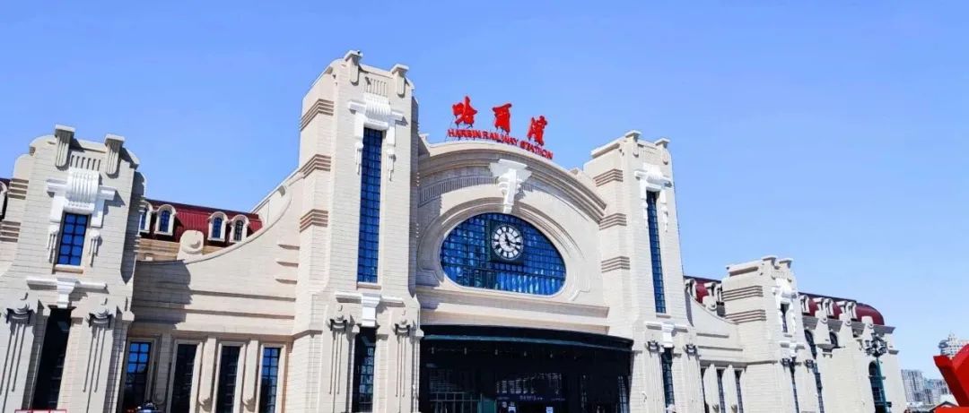 《悬崖之上》藏有这些铁路元素!