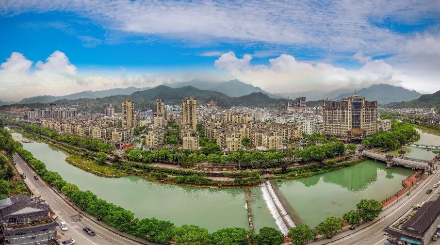 民族团结党旗红 畲乡景宁谱新篇