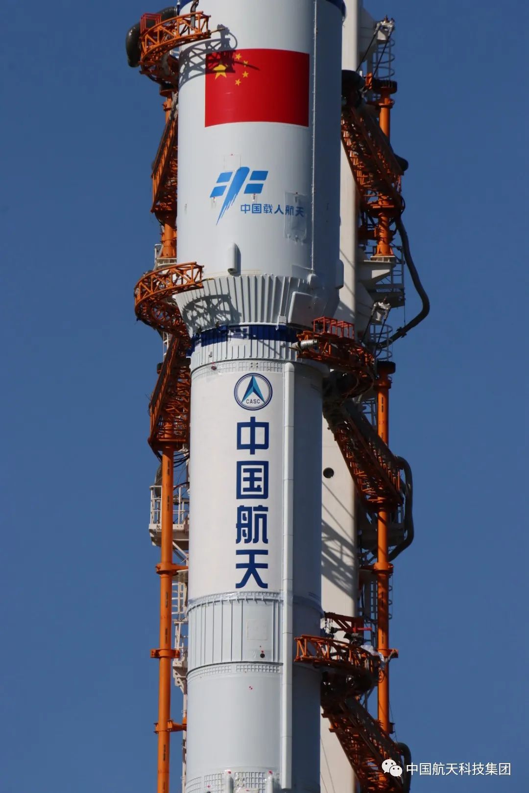 长七到位天舟待发