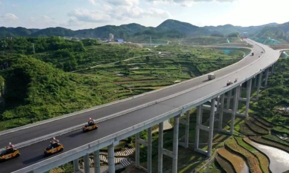 贵黄高速公路预计6月通车途经龙里贵定福泉