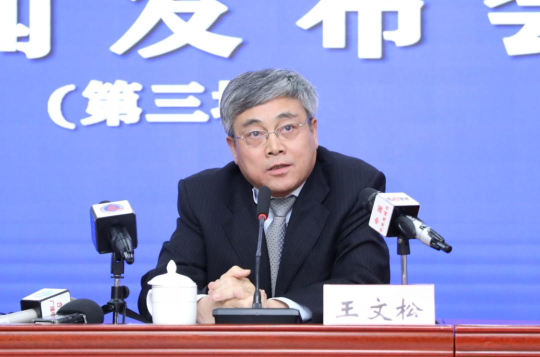 发布人:合肥市委常委,常务副市长 王文松(李轶晗 摄)发布人:六安市副