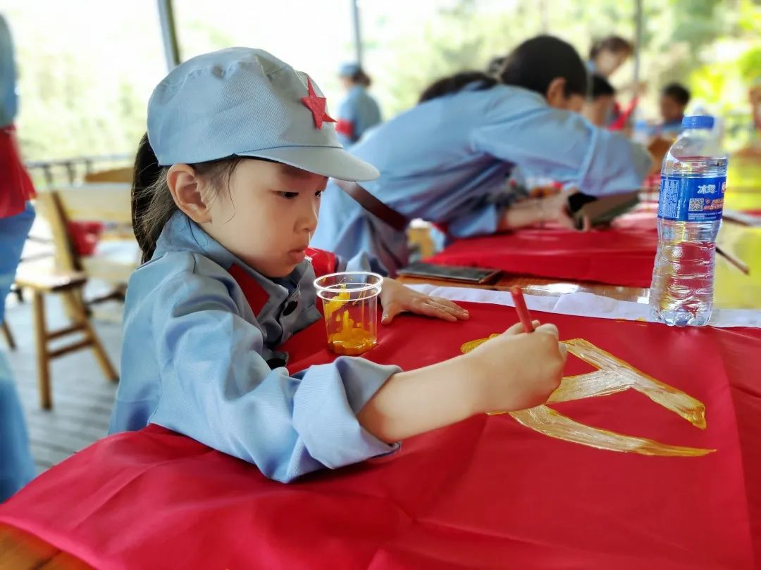 家風家教主題宣傳月丨武義縣婦聯開展追尋紅色足跡傳承紅色精神親子