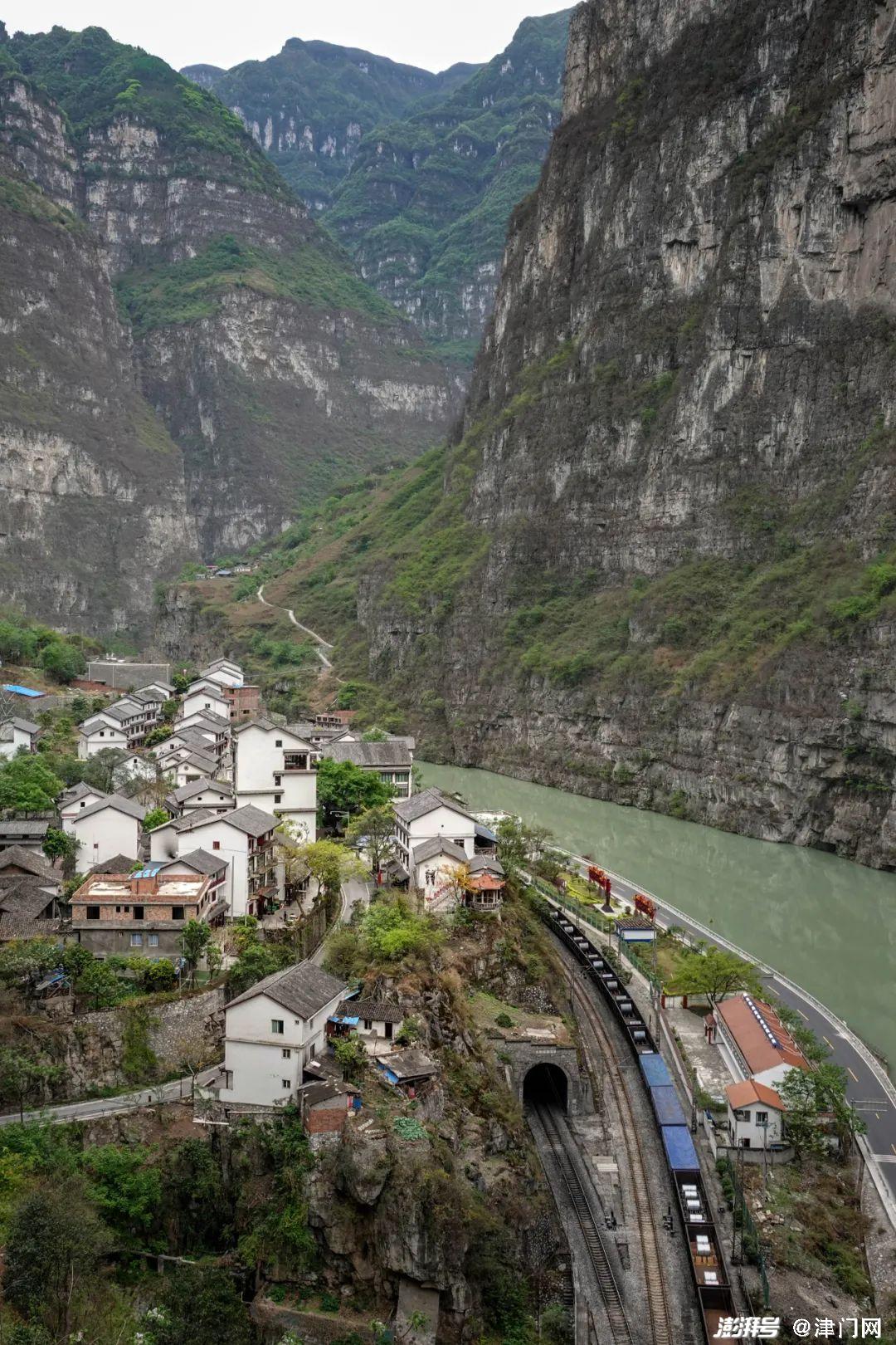 津门网马燕:关村坝的坚守_眼光_澎湃新闻-the paper