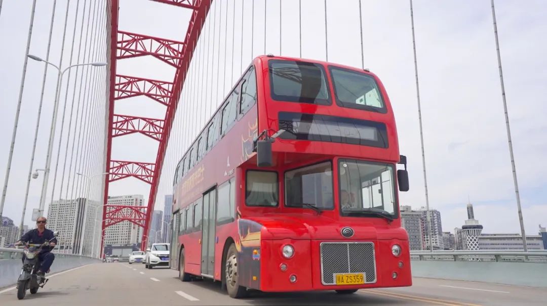 武汉双层全景观光巴士来了打卡攻略在此