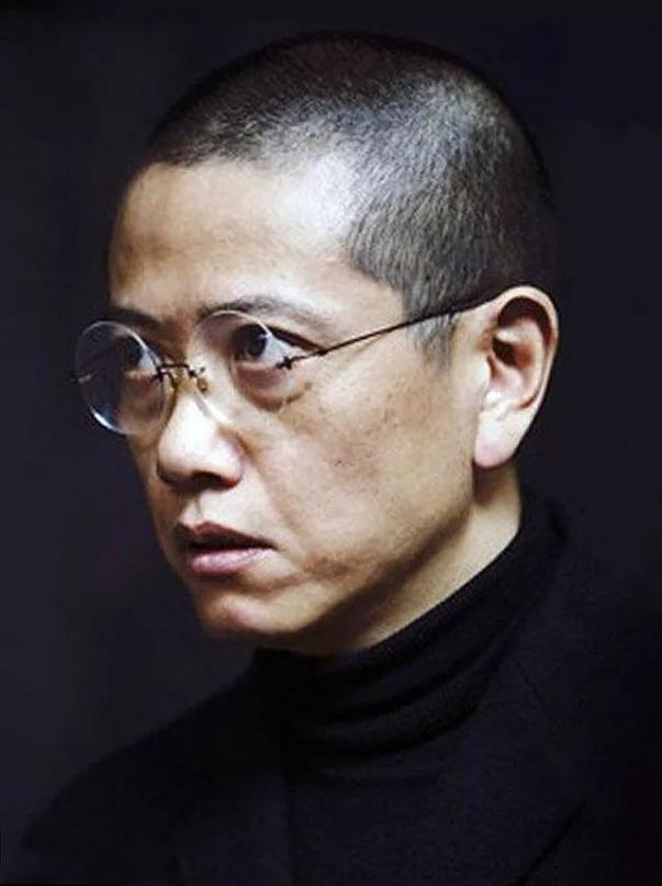 陈丹青世人笑他太狂傲他笑世人看不穿