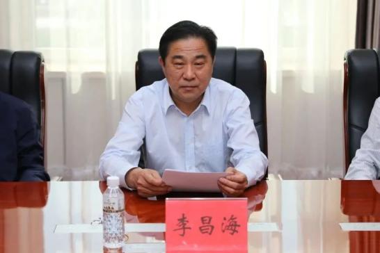 双鸭山市人大常委会副主任李昌海深入市中级法院调研人民陪审员制度