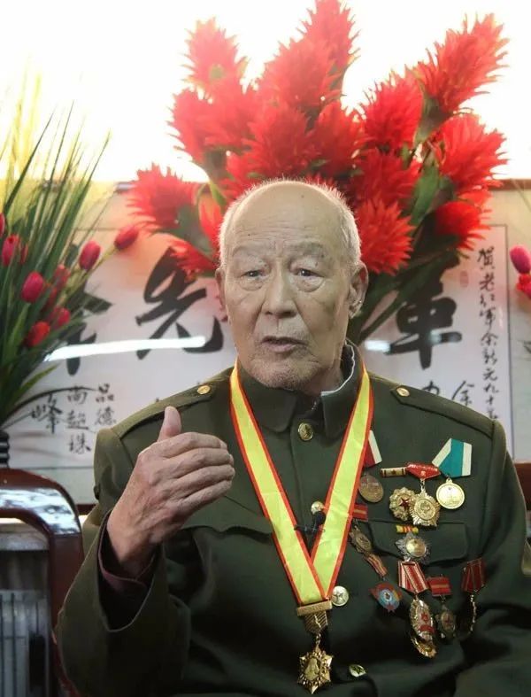100个陇原红色故事抗日战争老战士余新元