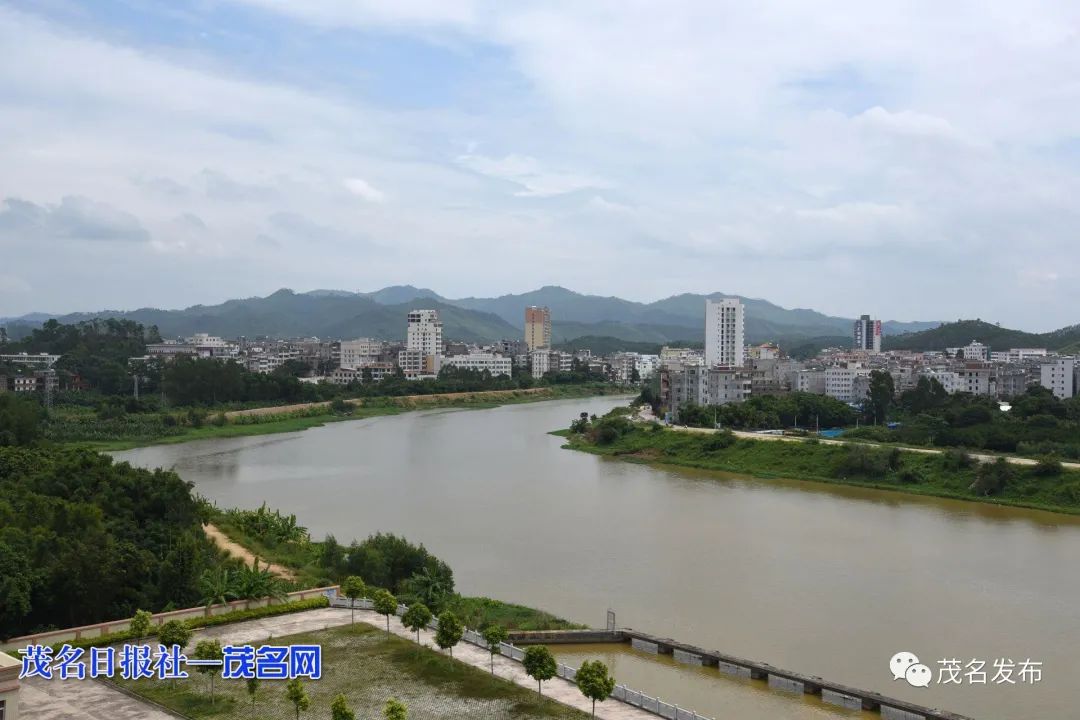 化州合江三江六岸景色迷人.茂名日报社全媒体记者 黎雄 摄