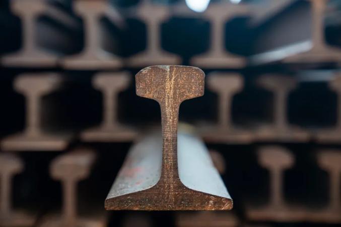 为什么钢轨是工字型