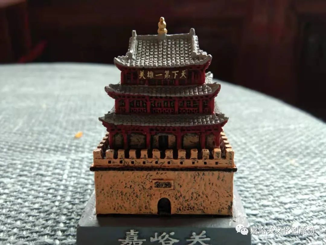 走心啦嘉峪关推出别致纪念品用它留住你对这座城市的美好回忆