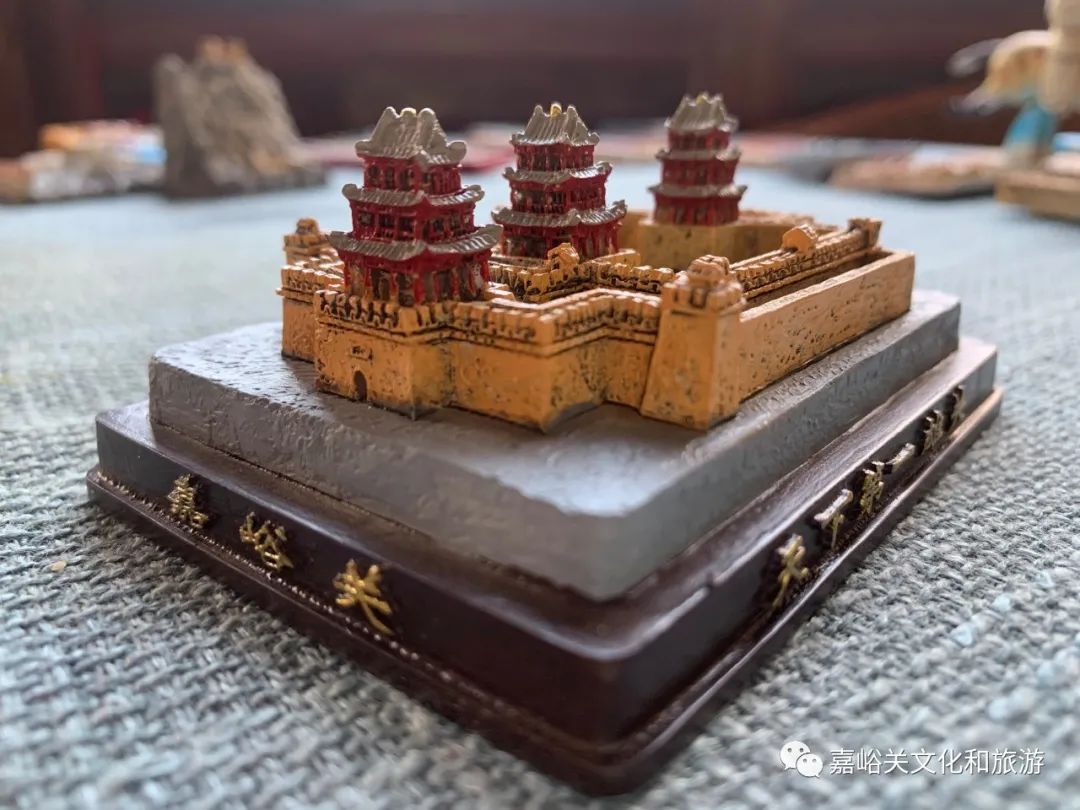 走心啦嘉峪关推出别致纪念品用它留住你对这座城市的美好回忆