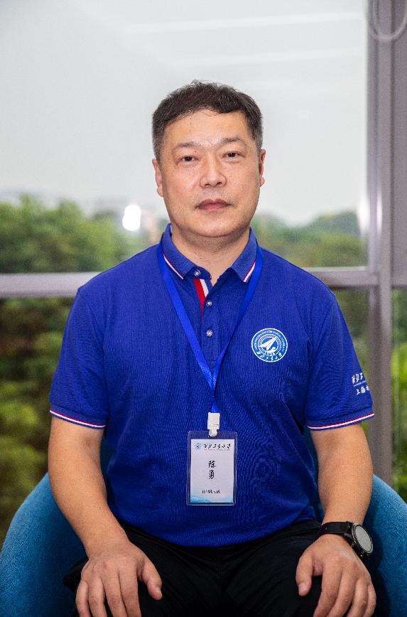 中国商飞来校考察,民机三总师出席