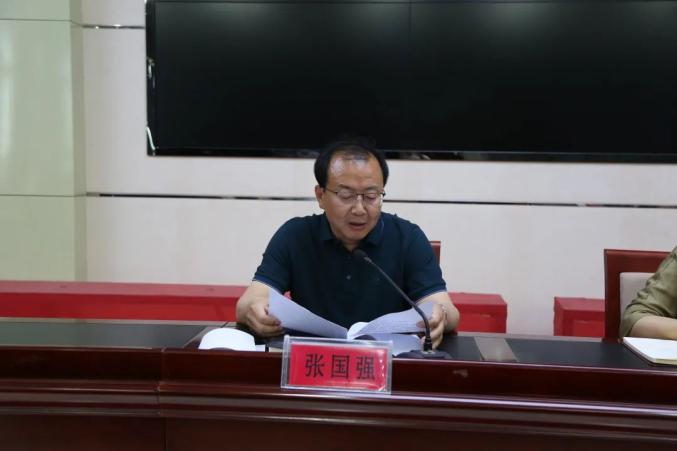 政府副县长宋文静,教体局局长杨连军出席了会议,各乡镇分管安全工作