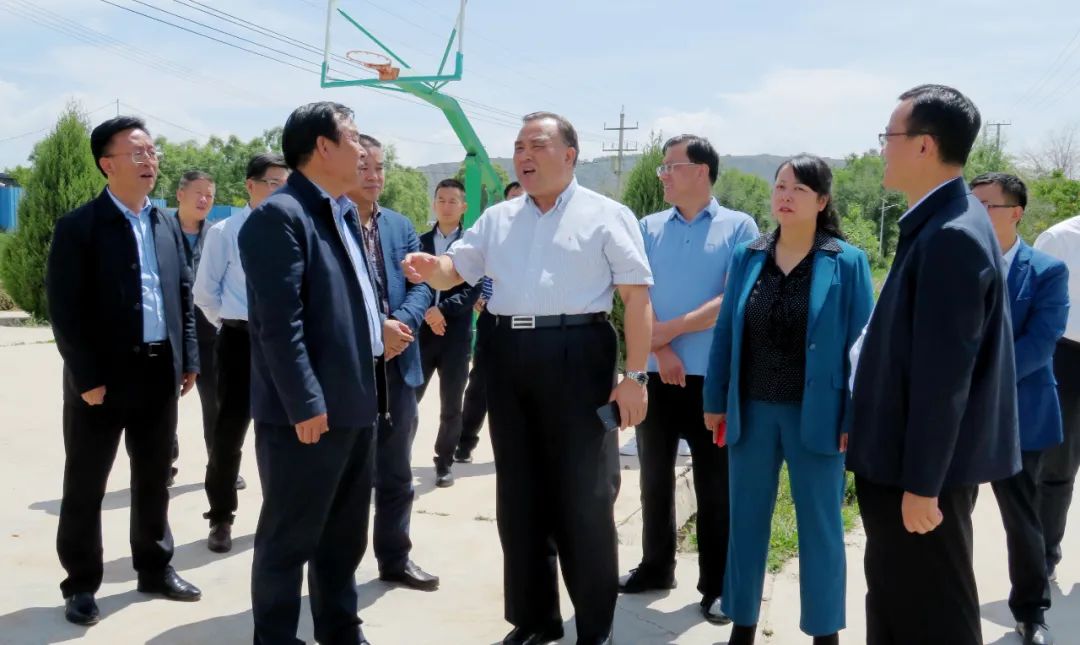 祥兴集团来临洮县考察调研