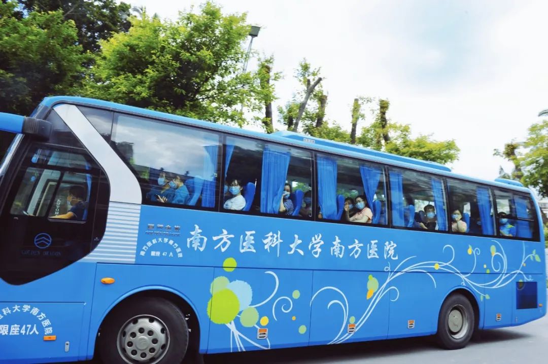 南医速度南方医院101人支援广州荔湾核酸检测