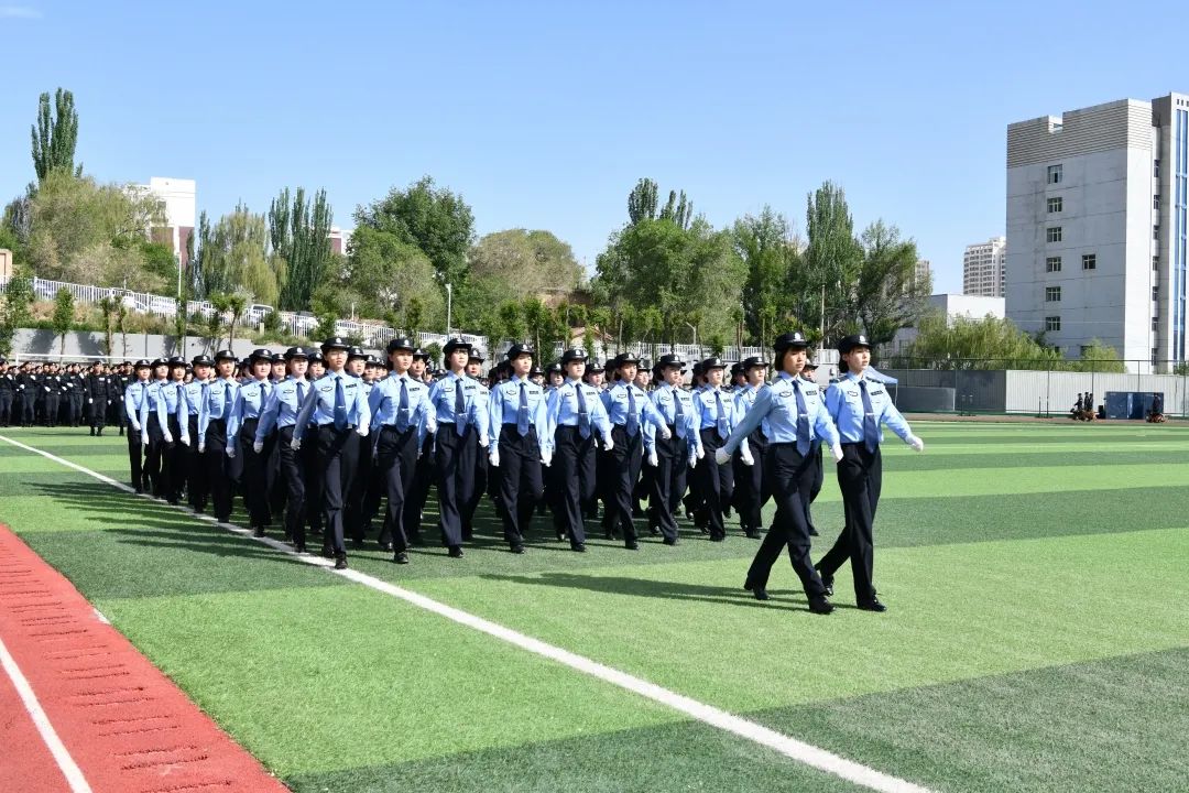 青海公安警察职业学院图片