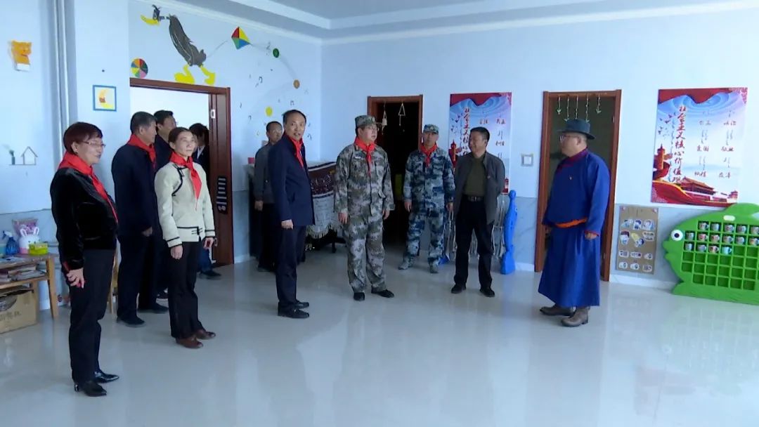 四子王旗"少年军校"在旗红格尔蒙校正式成立