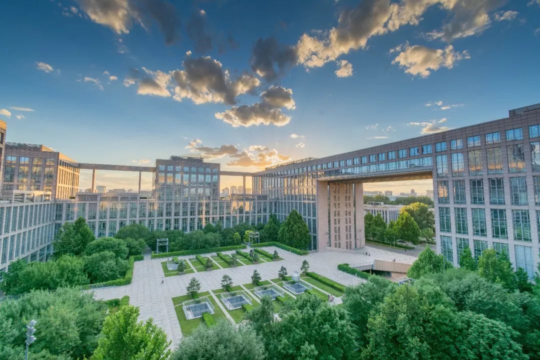 大的新主楼走进建筑面积22万平方米来北航无人售货超市……更有健身房