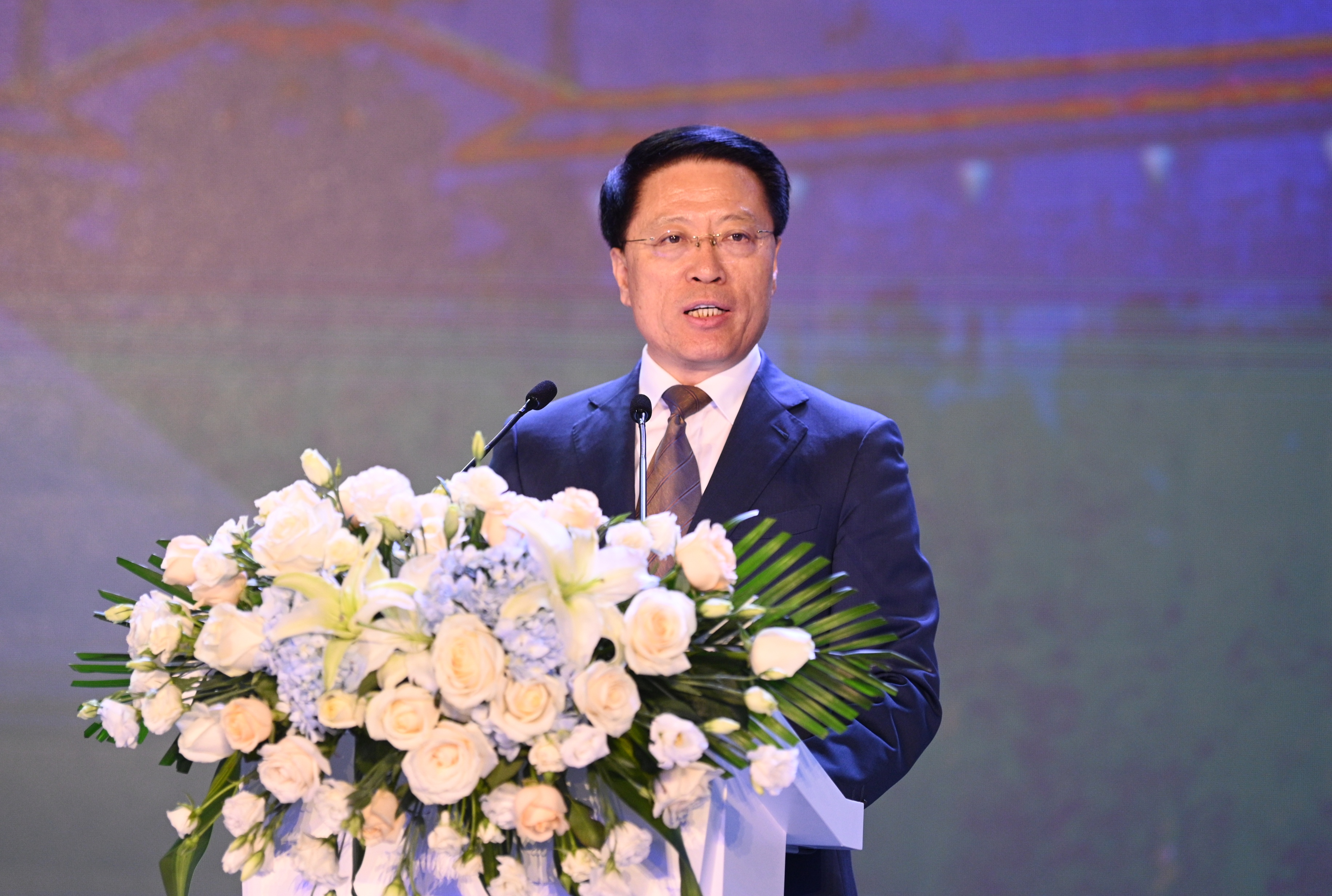 淄博市委书记江敦涛解码高质量发展淄博样本