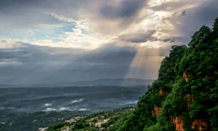 宜宾石城山风景区图片