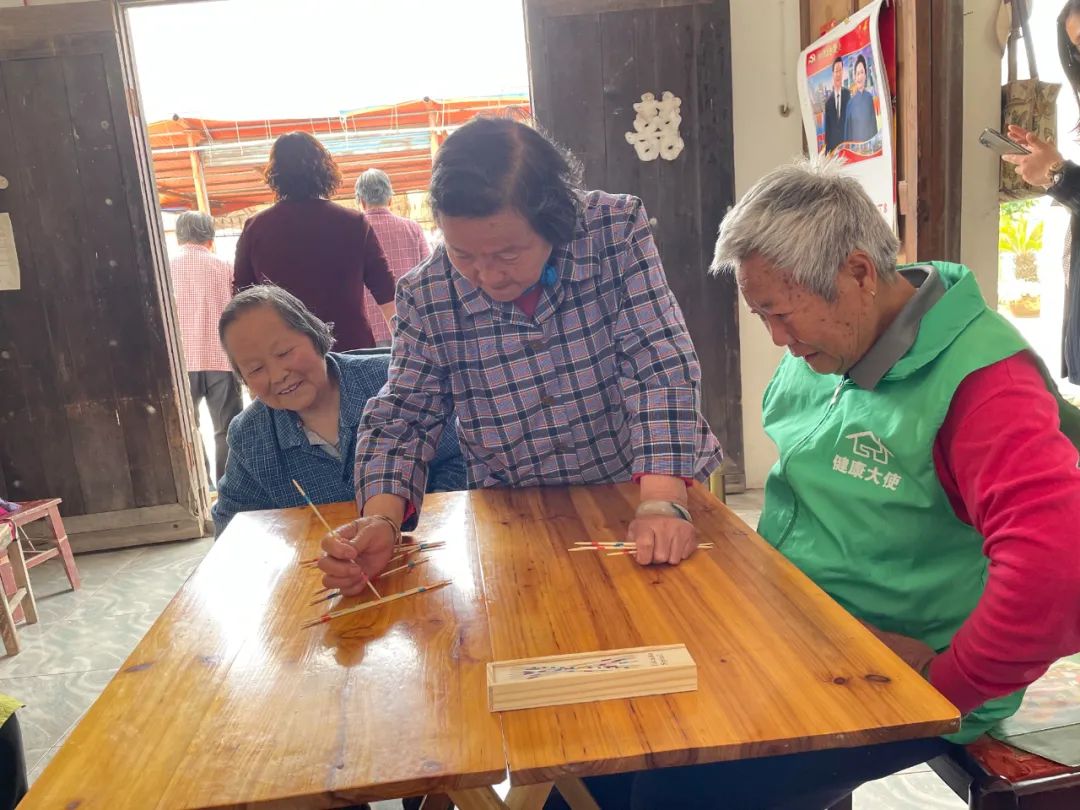 四團鎮“老年人樂園”上線 農村老人樂享晚年生