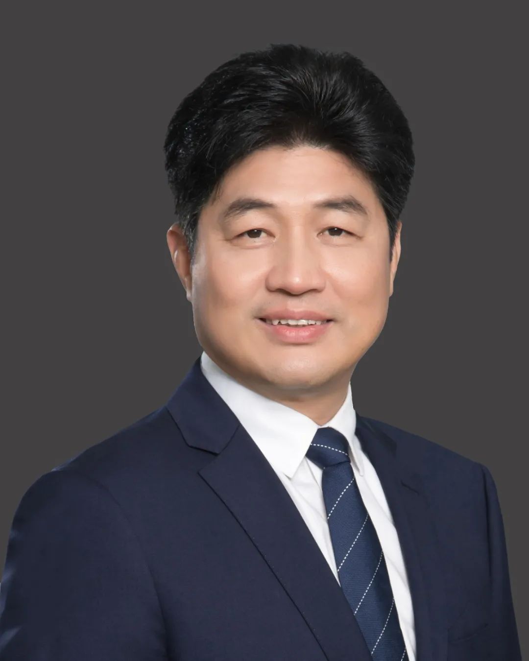 全球仅42人南方医院廖旺军团队成果入选美国癌症研究协会最佳研究