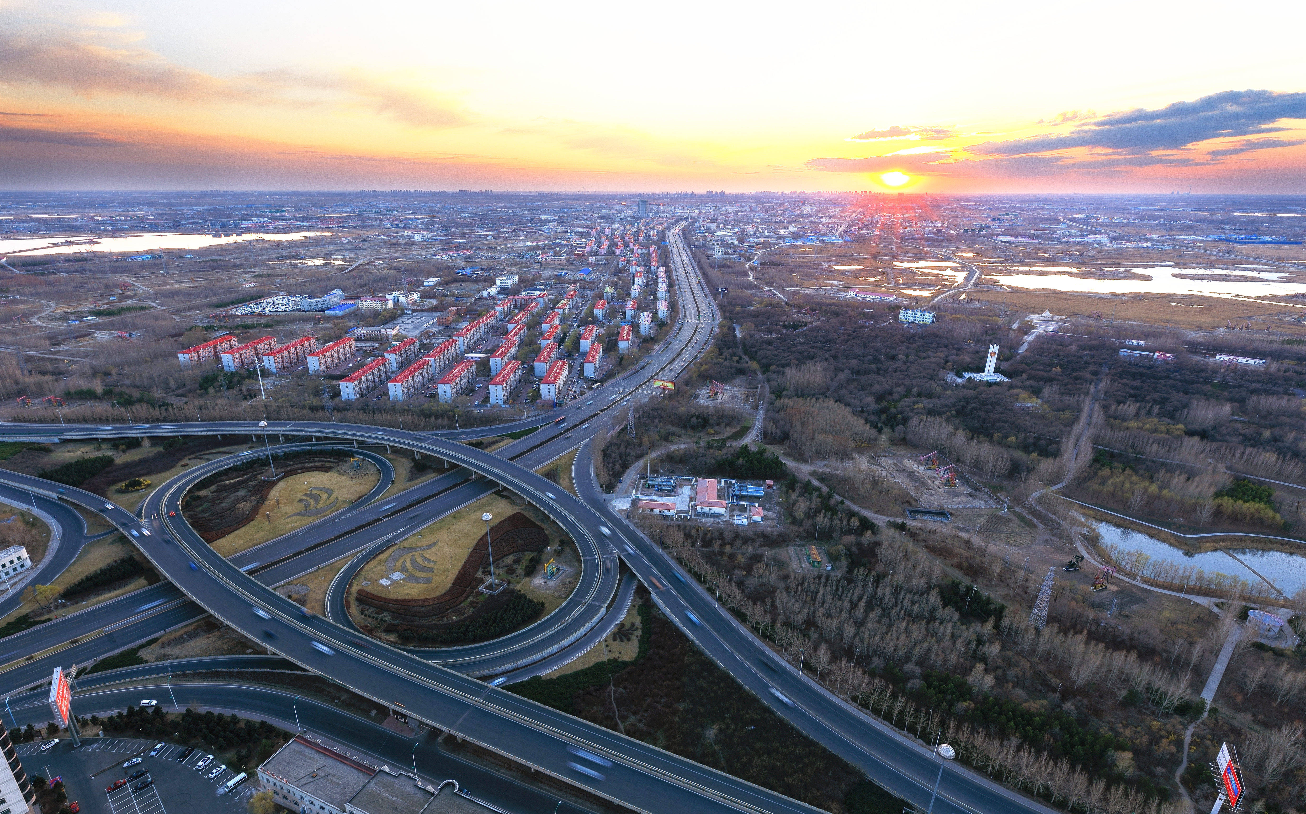 走进黑龙江大庆半个世纪前他打下的那口井至今仍在喷涌