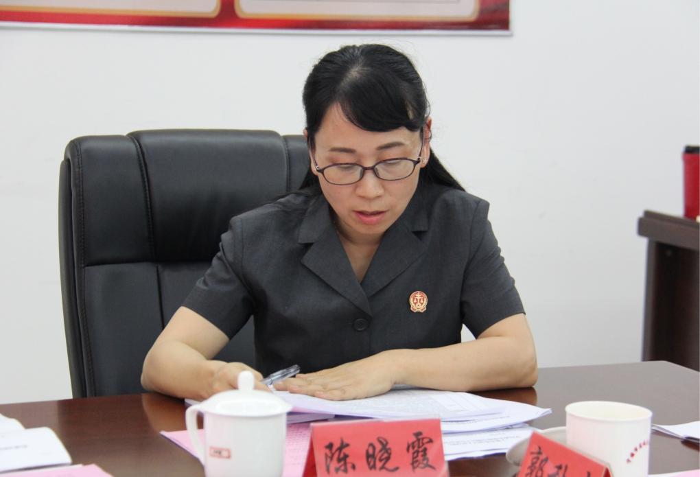 院党组书记,院长张海光代表院领导班子作对照检查,并带头进行个人对照