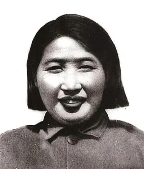 百个故事讲党史百封家书颂党恩第五期钱塘江的女儿楼曼文