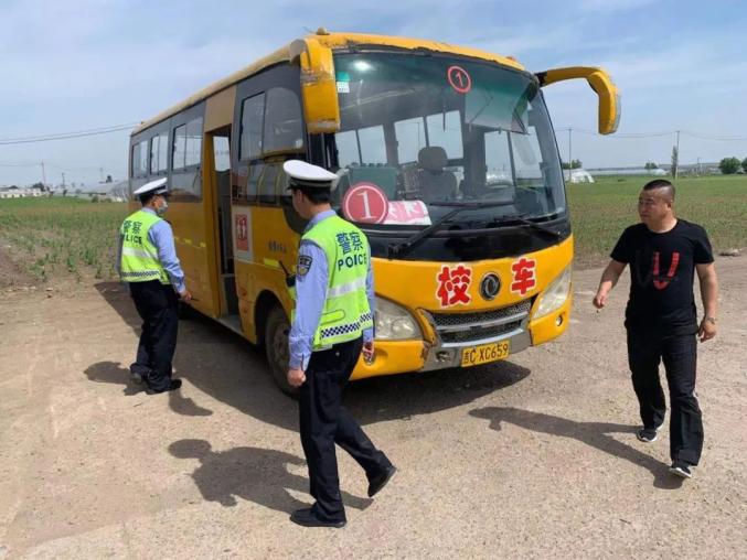 【我为群众办实事】交管支队铁东大队全面加强校车安全管理