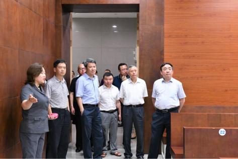 贵州省毕节市人大常委副主任罗昌琪一行到高新法院交流考察