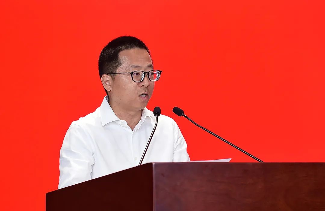 推进乡村振兴他们这样干