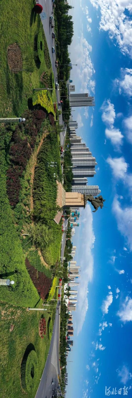 6月5日无人机拍摄的邯郸市胡服骑射雕塑(180°全景拼接照片)