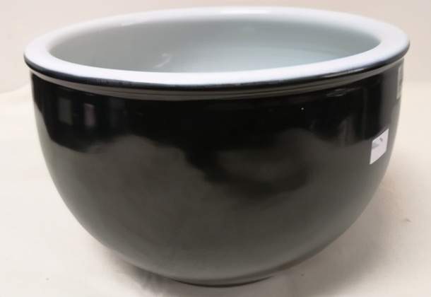 評価が高い 岡重利作　米色瓷碗 陶芸