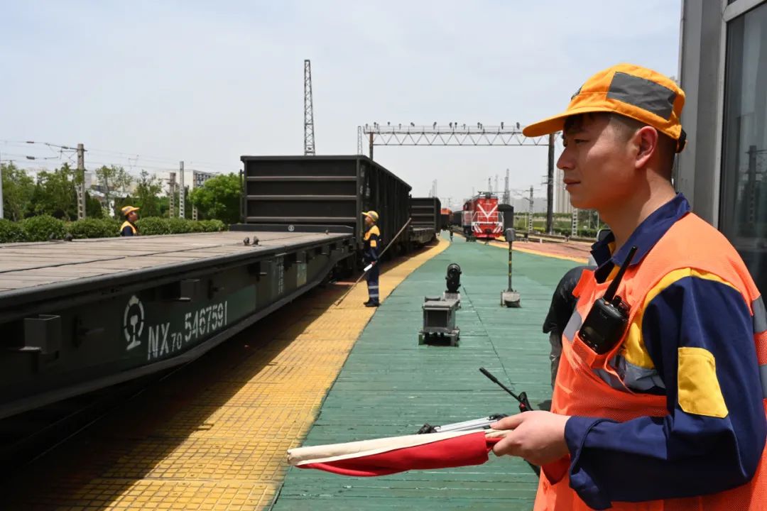 新乡供电段 新乡机务段 洛阳电务段 洛阳供电段 洛阳车务段部分推片