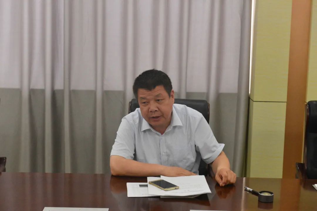 会上,党组成员,政治部主任张善荣同志领学了陈一新