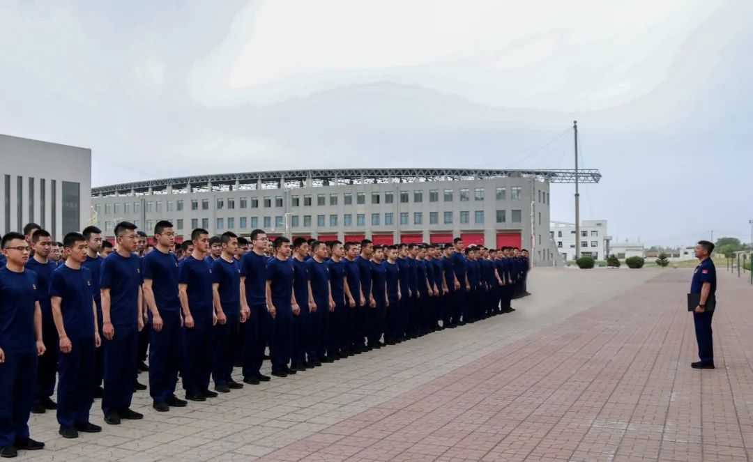 中国消防救援学院壁纸图片