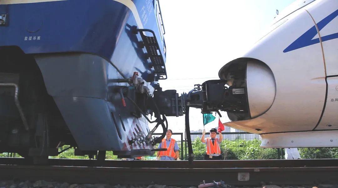 随车机械师从这里走上复兴号